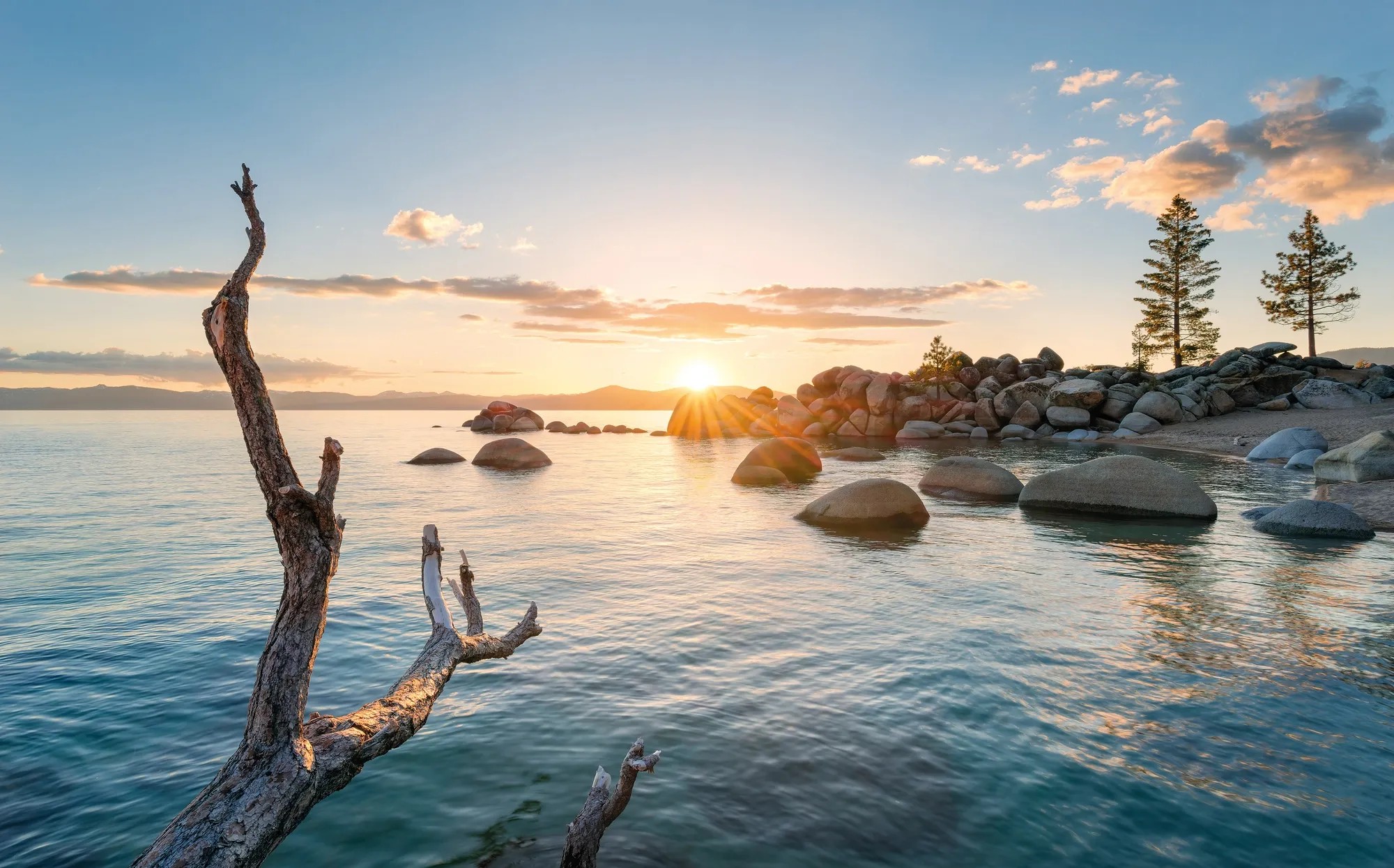 Vlies fotótapéta Final Light 450 cm x 280 cm Vlies fotótapéta Final Light 450 cm x 280 cm