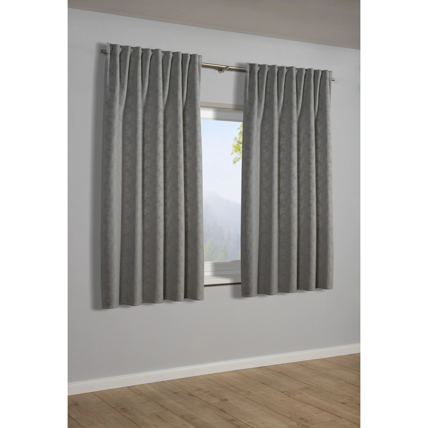 Készfüggöny ezüstszürke 135 cm x 175 cm Készfüggöny ezüstszürke 135 cm x 175 cm