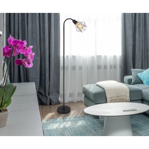 Fekete matt Globo Isabella állólámpa modern designnal, fém hálóval.