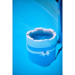 Summer Fun Skimmy 2 függesztett szűrőrendszer a medencében, a vízfelület tisztításához.