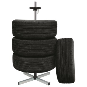 Felniállvány négy gumiabronccsal és fleece huzattal az autógumik tárolásához.