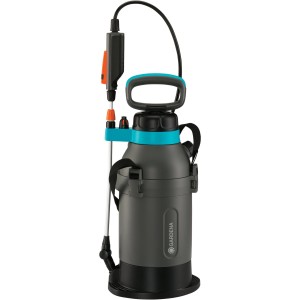 Gardena Plus 5 l-es nyomáspermetező növényvédelemhez, vállpánttal és szórófejjel.