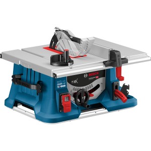 Bosch Professional GTS 635-216 asztali körfűrész kék és ezüst színben, fűrészlappal szerelve.