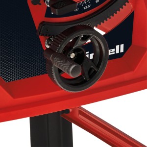 Közelkép: Az Einhell TC-TS 2025/2 U asztali körfűrész beállító kereke a pontos beállításokhoz.