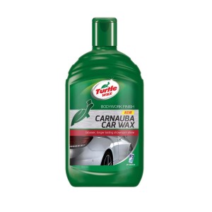 Zöld flakon Turtle Wax Carnauba Car Wax autóápoláshoz.