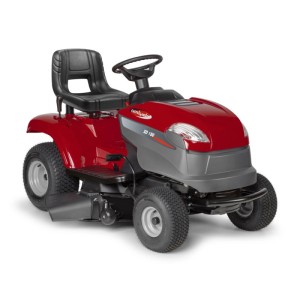 Piros t.b.t. fűnyíró traktor a kényelmes fűnyíráshoz.