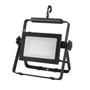 LED fényvető "Titan" hordozható 50W, 5500lm 1,5 m 3x1.0 vezetékkel IP65