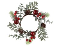 Műanyag koszorú levelekkel, tobozokkal és bogyókkal karácsonyi dekoráció
