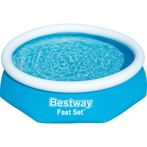 Kék Bestway Fast Set föld feletti medence, Ø 244 cm, fehér felfújható gyűrűvel és vízzel.