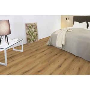 Kaindl laminált tölgy Evoke Coast, vízálló, a nappaliban lerakva.