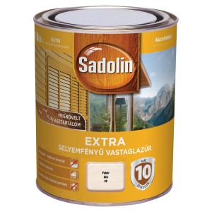 Sadolin Extra időjárásálló festék doboza, fehér színben. Ideális kültéri használatra.
