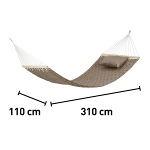 Bézs függőágy párnával, mérete 110 x 310 cm, ideális a kertben való pihenéshez.