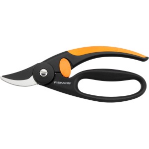 Fiskars Bypass Elegance P44 metszőolló fekete-narancssárga markolattal.