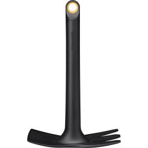 Fiskars Solid kombinált kapa, 32 cm, fekete, talajműveléshez és gyomláláshoz.