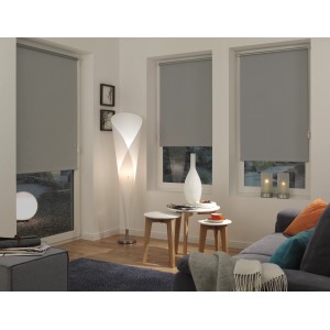 Szürke Gardinia EasyFix Thermo roló, energiatakarékos, 90x210 cm, nappaliban.