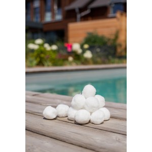 Summer Fun FilterBalls, fehér szűrőgolyók medence szűrőberendezésekhez, 700 g.
