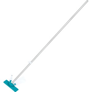 Bestway Flowclear medencetisztító készlet rúddal és kefével a medence tisztításához.