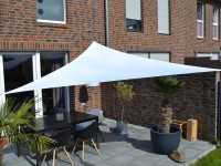 Floracord háromszögletű napvitorla világos ezüstszürke 360 cm esővédővel