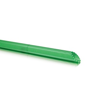 Zöld Fitt spiráltömlő (Ø 32 mm) kerti öntözéshez és vízszivattyúzáshoz.