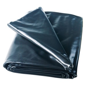 Heissner PVC tófólia, 1 mm vastag, 7 x 4 m, fekete, összehajtva.