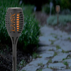 2 db-os fekete LED-es szolár fáklya szett láng effektussal kerti utakhoz.