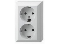 REV PlanoLuxe falon kívüli védőérintkezős aljzat fehér 2-részes REV PlanoLuxe falon kívüli védőérintkezős aljzat fehér 2-részes