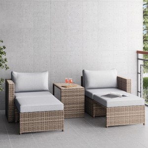 Olea Mini 5 részes erkélybútor szett, világosszürke polyrattan, 2 fotellel, 2 zsámollyal és 1 asztallal.