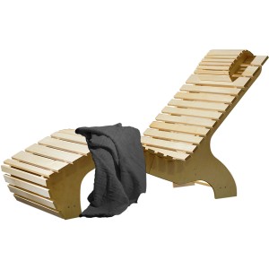Weka fa komfort nyugágy szauna törölközővel, ergonomikus kialakítású nyugágy szaunához és wellnesshez.