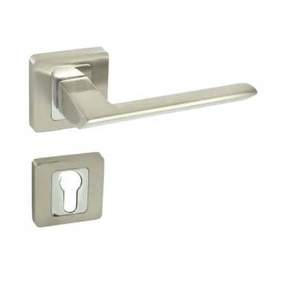 Kvantum fényes/matt króm CZ rozettás ajtókilincs