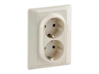 Valena Life 2X2P+F dugaszoló aljzat gyermekvédelmis