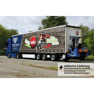 Teherautó Weka reklámmal a Cubilis szaunaházhoz és ingyenes szállítás a járdaszegélyig.