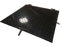 Aknafedlap festett leemelhető 60 cm x 60 cm