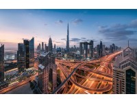 Vlies fotótapéta Lights of Dubai 450 cm x 280 cm