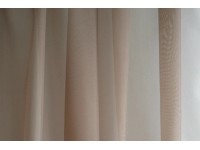 Fényáteresztő voile 11101 180 cm magas világosbarna méteráru