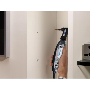 Dremel 575 sarokadapter multifunkciós szerszámon szűk sarokban fúr. Ideális nehezen elérhető helyekre.