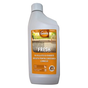 Sadolin fa tisztítószer kültéri használatra.