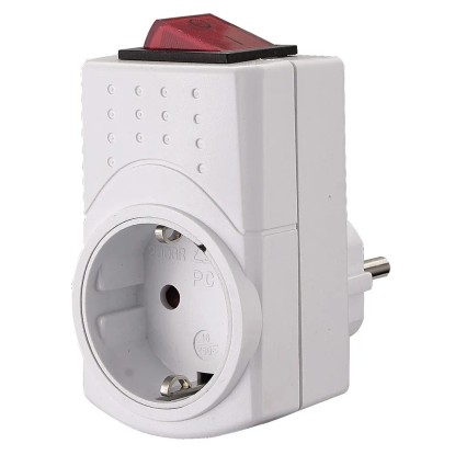 Földelt köztes csatlakozóaljzat kapcsolóval fehér