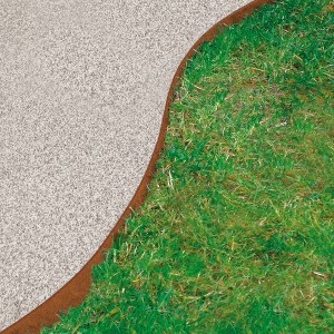 Bellissa Corten acél gyepszegély, 118x20cm, elválasztja a füvet a kavicstól.