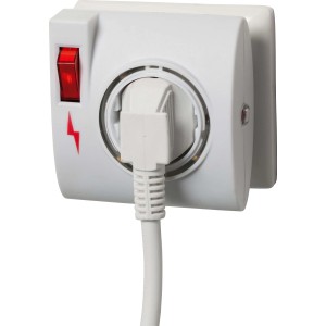 Fehér adapter túlfeszültség-védelemmel, éjszakai fénnyel és be/ki kapcsolóval.