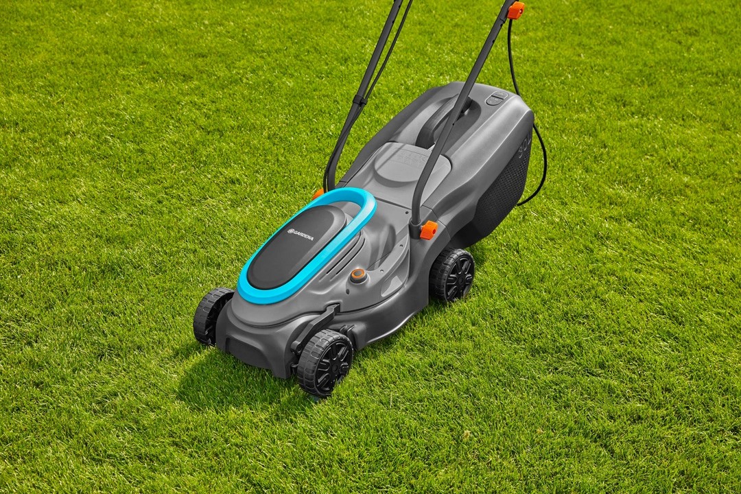 Gardena Elektromos Funyiro Powermax 32 E () Gardena Elektromos Funyiro Powermax 32 E