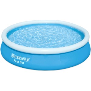 Kék Bestway Fast Set medence, Ø 366 cm, kerek, gyorsan felállítható medence vízzel és fehér léggyűrűvel.