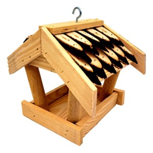 Fa madáretető akasztóval, természetes design.
