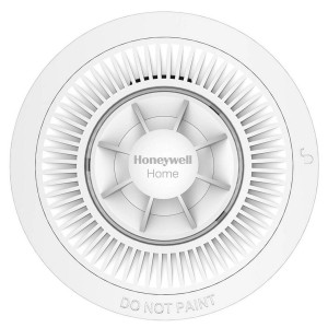 Fehér Honeywell Home füstérzékelő tűzvédelemhez. Ne fesd le!