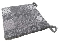 Párna 4 ponton tűzött 35 cm x 35 cm x 4 cm Párna 4 ponton tűzött 35 cm x 35 cm x 4 cm