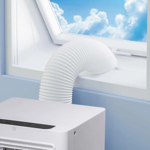 Hot Air Stop tetőtéri ablak tömítés tömlővel a nyitott ablakhoz rögzítve.