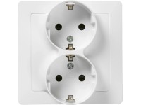 Dugaszoló alljzat védőérintkezős 2-es fehér