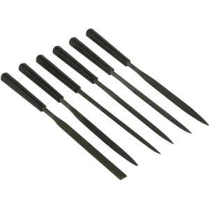 Stanley tűreszelő készlet, 6 darabos, 150 mm, karbonacélból, fekete fogantyúkkal.
