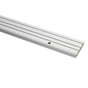 Fehér Gardinia 3-pályás függönysín, 180 cm, előfúrt lyukakkal a mennyezetre szereléshez.