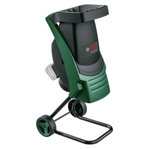 Zöld-fekete Bosch akkumulátoros aprító UniversalShredder kerekekkel ágak és kerti hulladék aprításához.