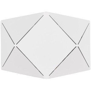 Modern, fehér Trio LED Zandor fali lámpa geometrikus mintával.